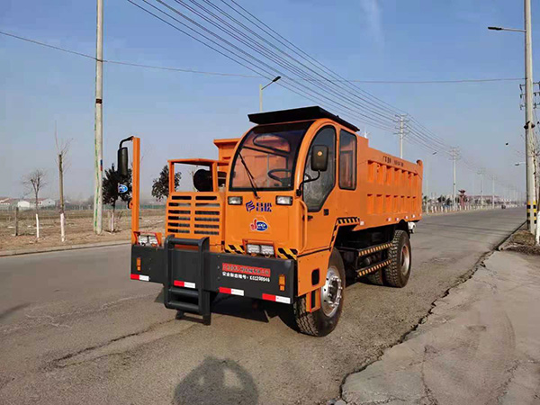 礦用運輸車